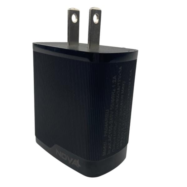 Cargador Nova PA046RBU 45W USB-C y USB-A Negro
